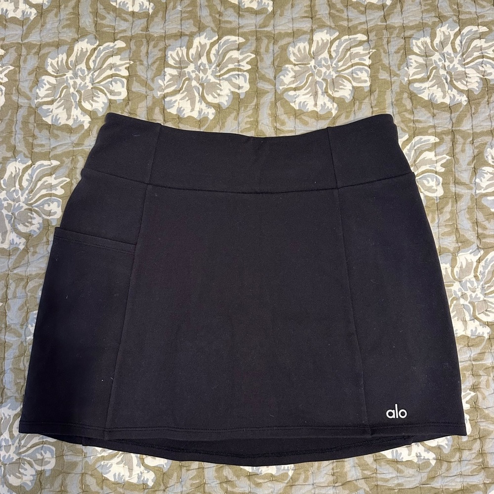ALO Yoga Black Athletic Skort with Side Pocket
